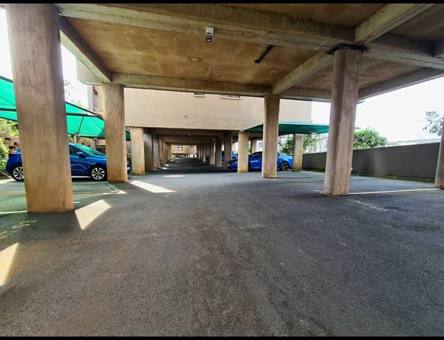 2 BEDROOM FLAT TO LET IN SHAKAS ROCK
